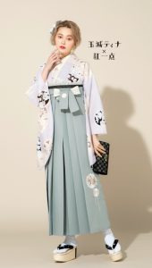 玉城ティナ×紅一点の卒業式袴レンタル|卒業式の袴ご紹介 21IN-4