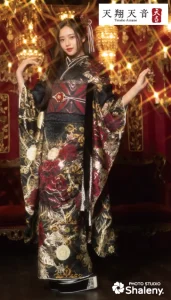 天翔天音ちゃんの振袖-黒|成人記念の新作振袖ご紹介 TA-701