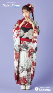 MINAMIちゃん着用“NatsuMimi”の振袖-赤|ハタチ記念の新作振袖ご紹介 NAT-208
