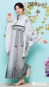 “桜田ひより × 志織”の卒業式袴レンタル｜卒業式の袴ご紹介　T-1